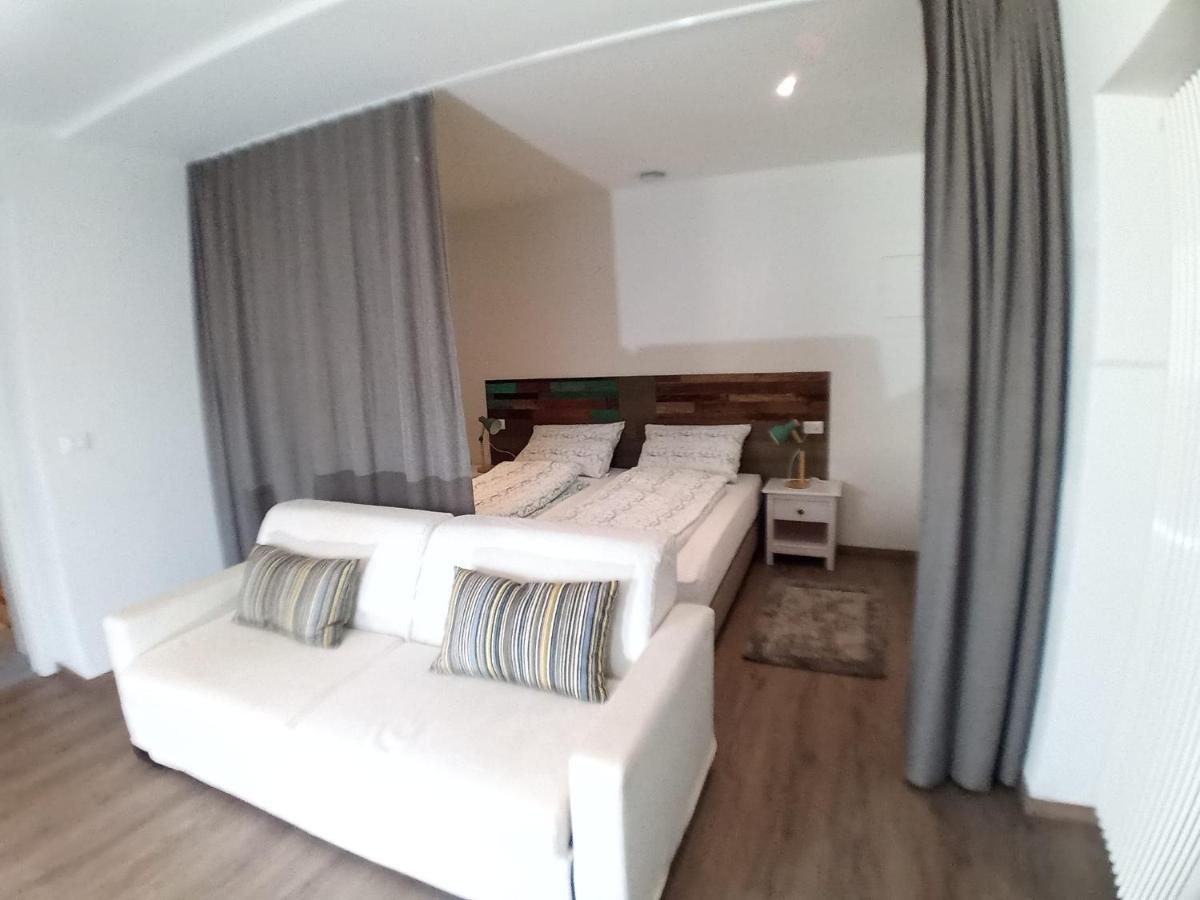Apartment Roemerbruecke - Ponte Romano ميرانو المظهر الخارجي الصورة